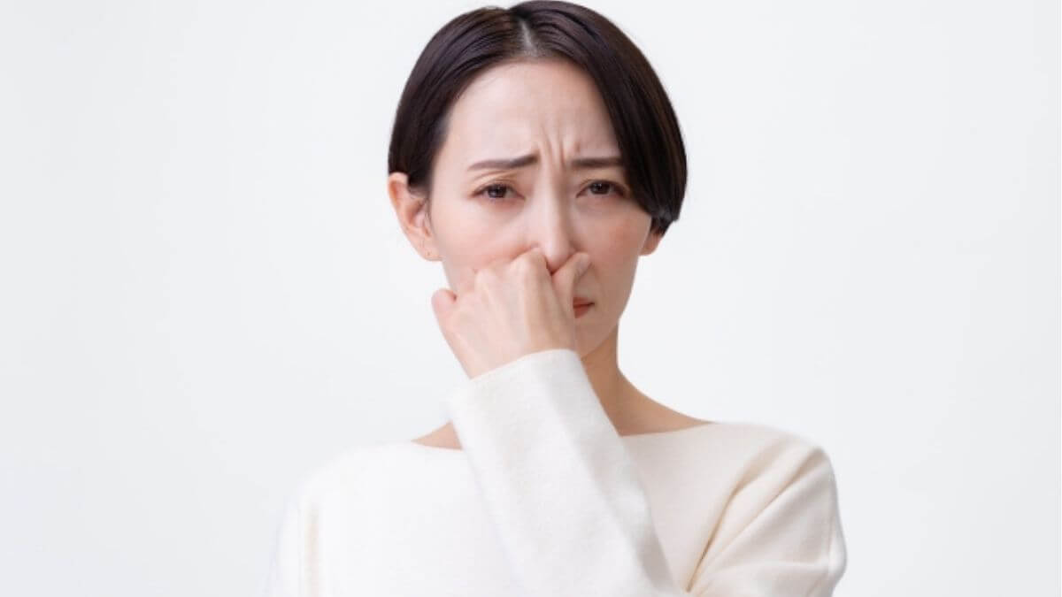 換気扇からの臭いについて書いた記事のアイキャッチ画像