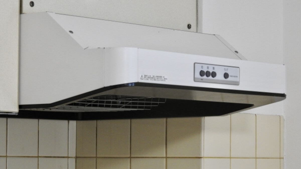 換気扇とレンジフードについて書いた記事のアイキャッチ画像